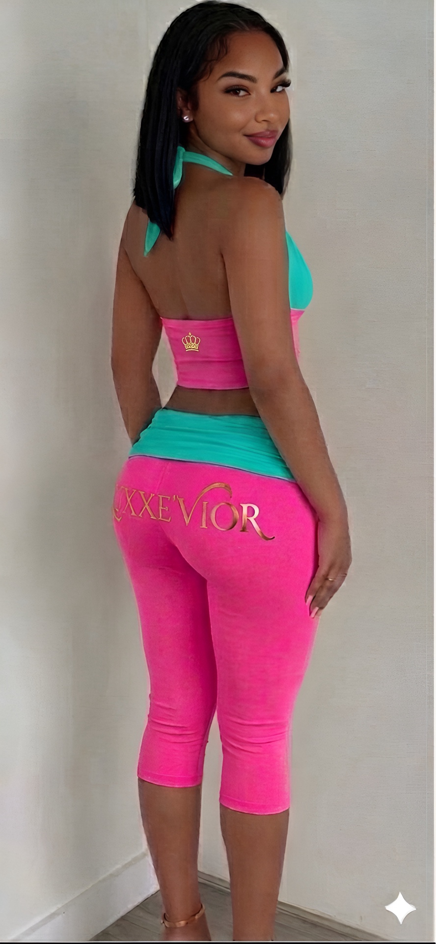 Crowned Halter Set — Side